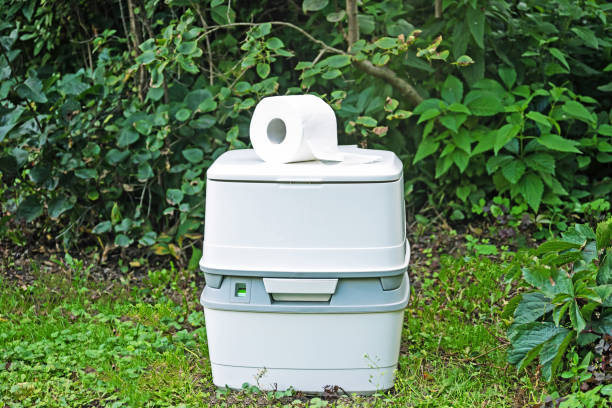 Affordable portable toilet rental in North Utica, IL