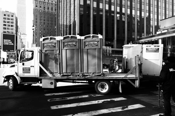 Best Construction site porta potty rental  in North Utica, IL